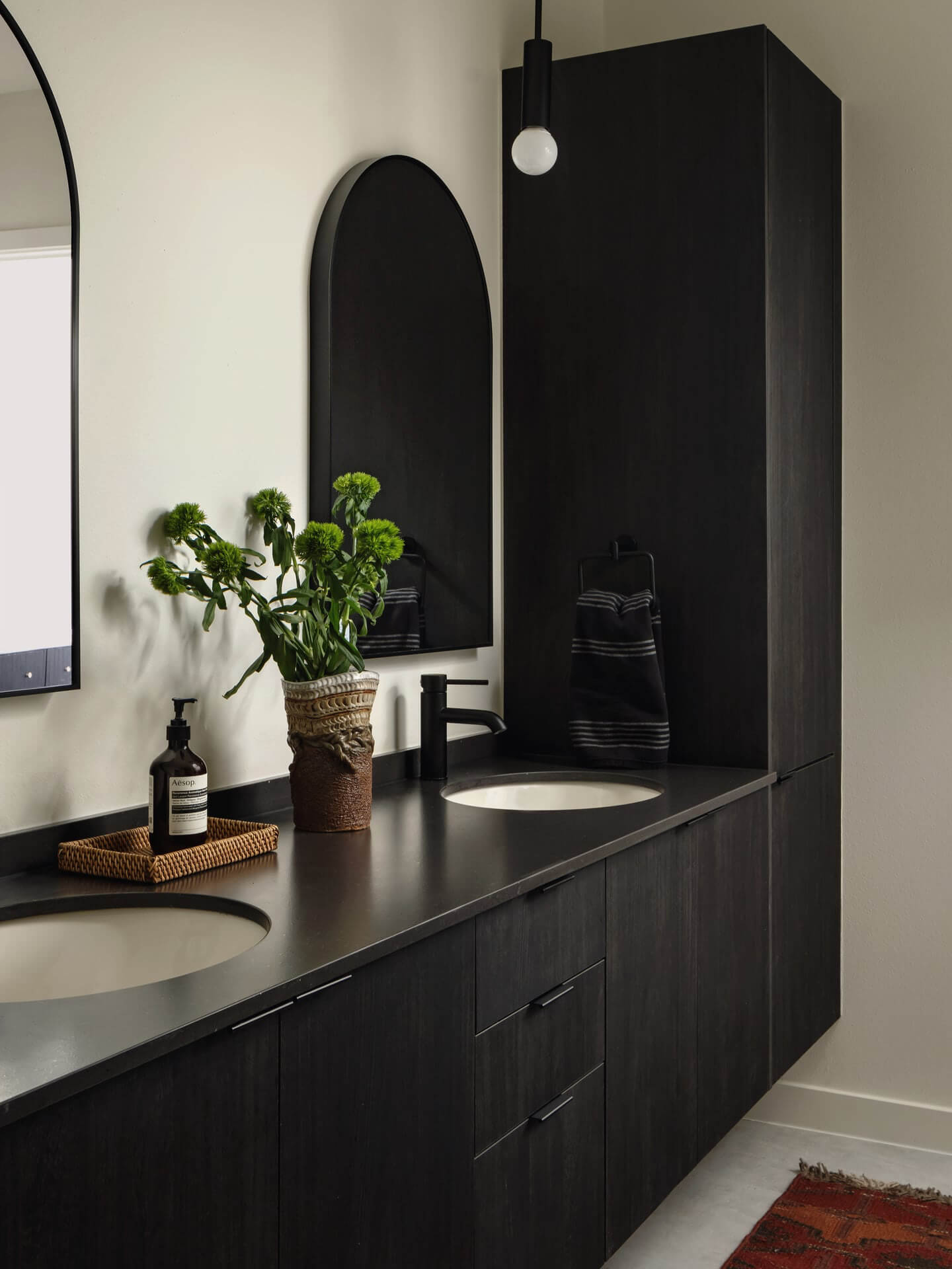 The Code - Bathroom - Moontower Finish Scheme